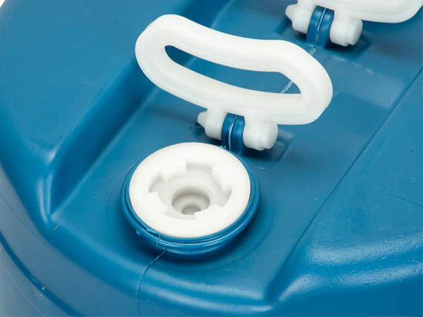 15 Gallon Water Storage Tank w/cap wrench and siphon pump - Image 3